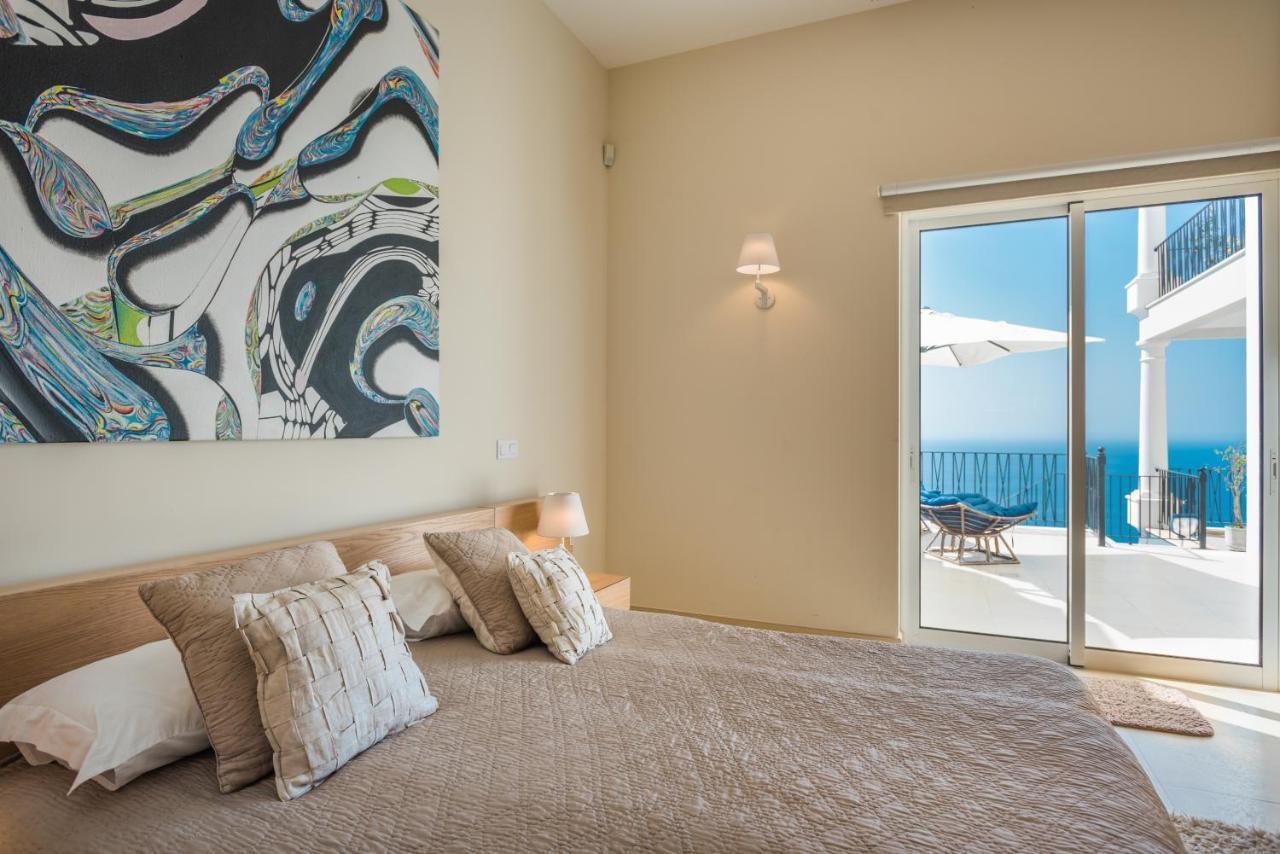 Villa La Terrasse Palheiro Village With Private Pool By Hr Madeira 丰沙尔 外观 照片